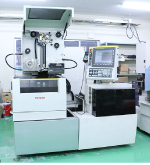 高性能ワイヤー放電加工機α-0iDp